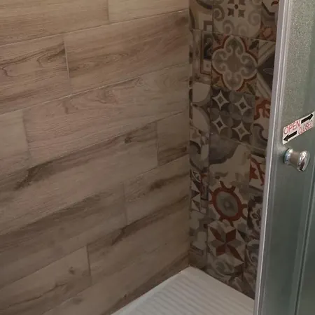 The White Cat * Nápoly