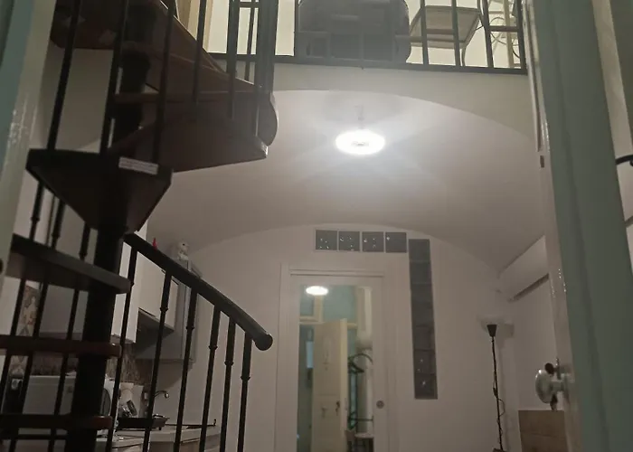 The White Cat بيت للعطل نابولي